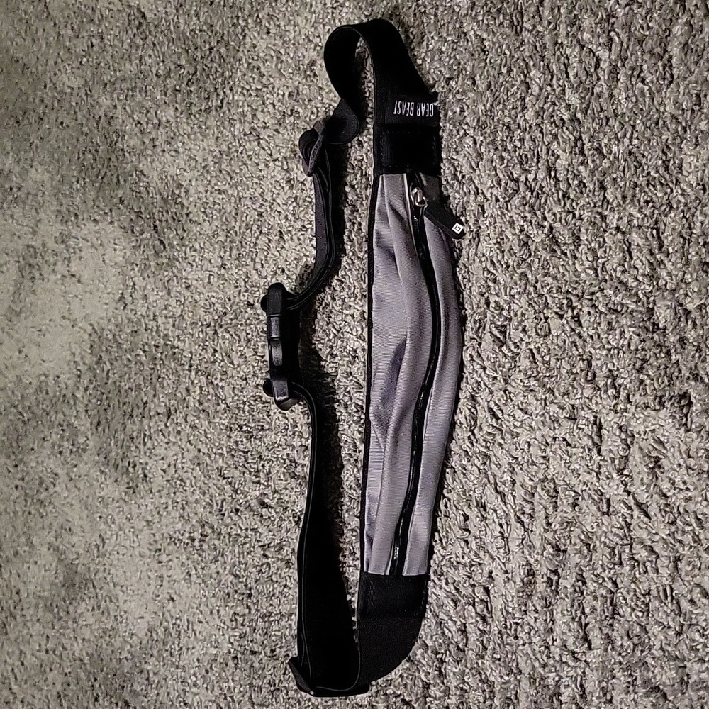 Cell phone belt